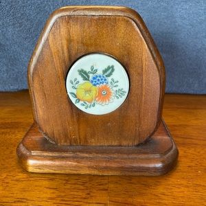 Vintage wood napkin holder w/ ceramic disc insert
